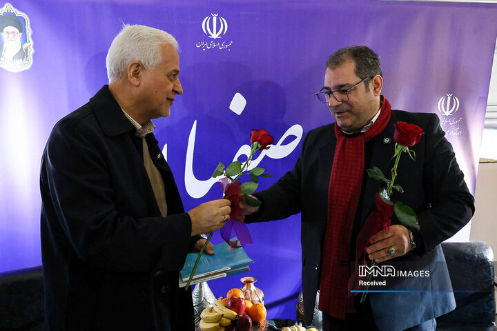 بازدید شهردار اصفهان از هجدهمین نمایشگاه بین المللی گردشگری تهران