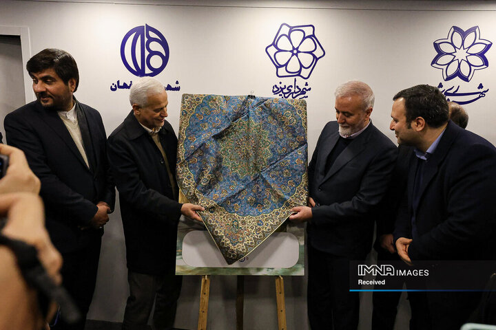 بازدید شهردار اصفهان از هجدهمین نمایشگاه بین المللی گردشگری تهران