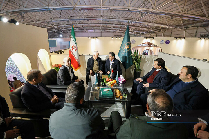 بازدید شهردار اصفهان از هجدهمین نمایشگاه بین المللی گردشگری تهران
