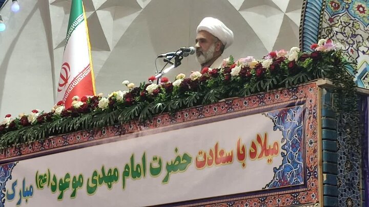 انتظار سازنده، کلید بازگشت عزت به دنیای اسلام است + فیلم