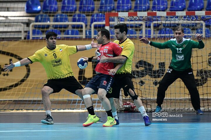 هدف ما تکرار قهرمانی است/ سپاهان درون دروازه مشکلی ندارد