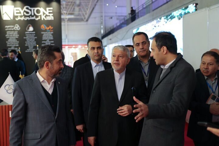 تاکید وزیر میراث فرهنگی بر تدوین سند جامع گردشگری سلامت