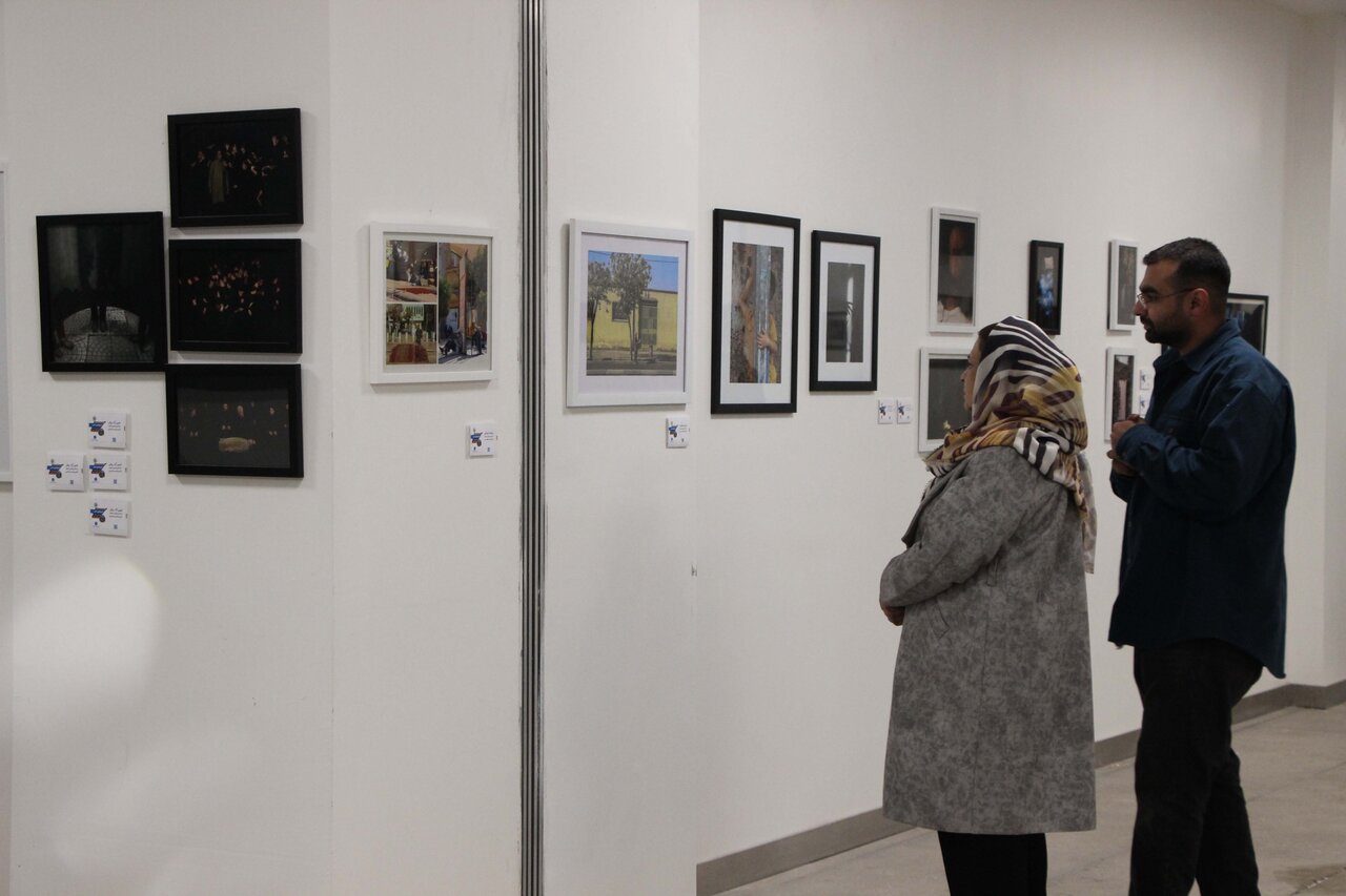 تجلی هنر معاصر و دغدغه‌های هنرمندان در نمایشگاه «سرزمین من» کرمان