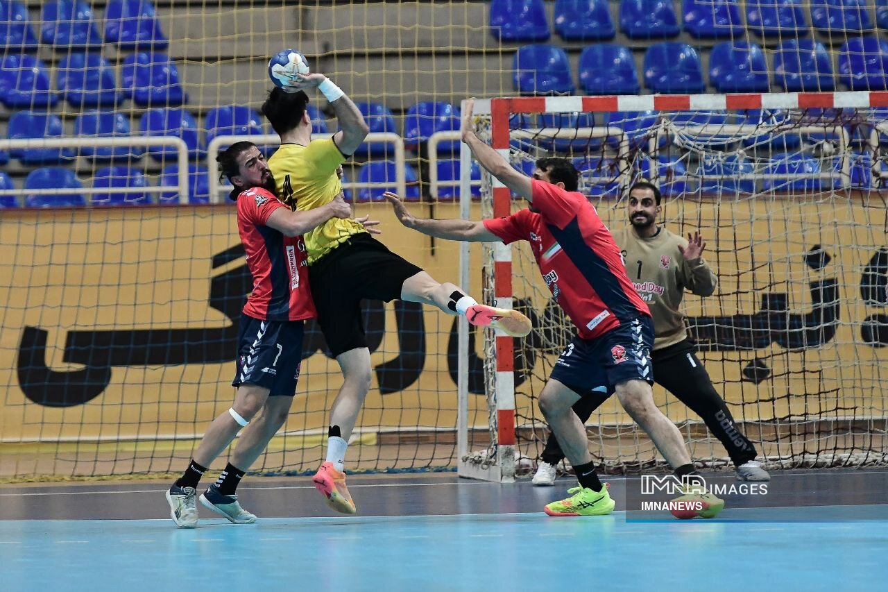 دومین دربی اصفهان در نقشجهان/ رقابتهای حساس برای صدر