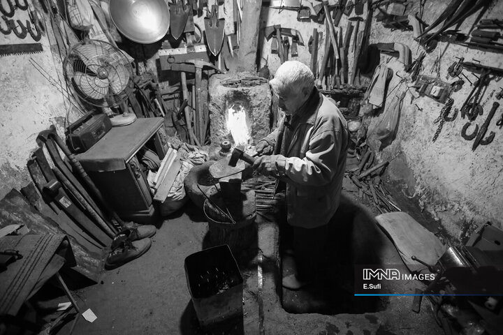 Reviving Ancient Art of Blacksmithing in Iran