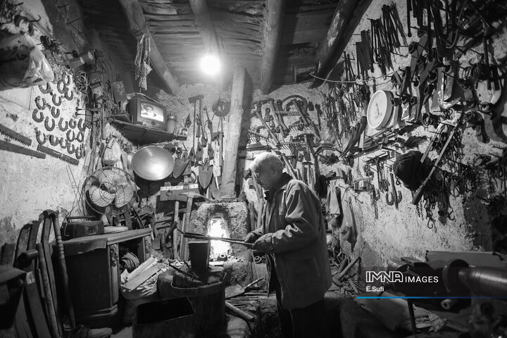 Reviving Ancient Art of Blacksmithing in Iran