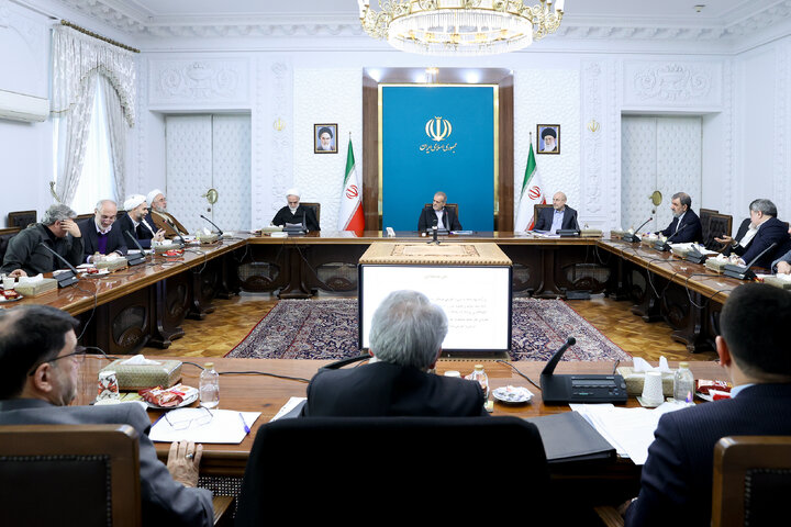 تمدید اختیارات ستاد تنظیم بازار به‌منظور کنترل و نظارت دولت بر قیمت‌ها