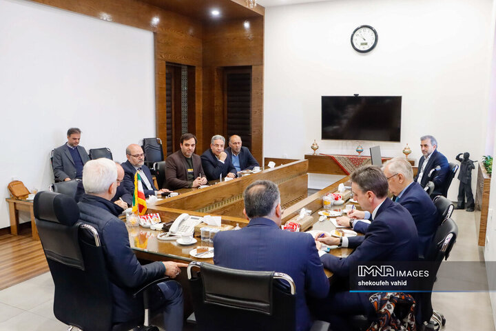 دیدار شهردار اصفهان و سفیر اسپانیا