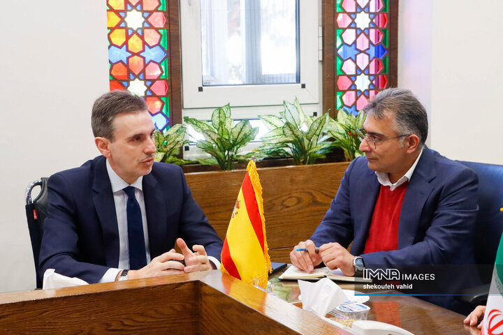 دیدار شهردار اصفهان و سفیر اسپانیا