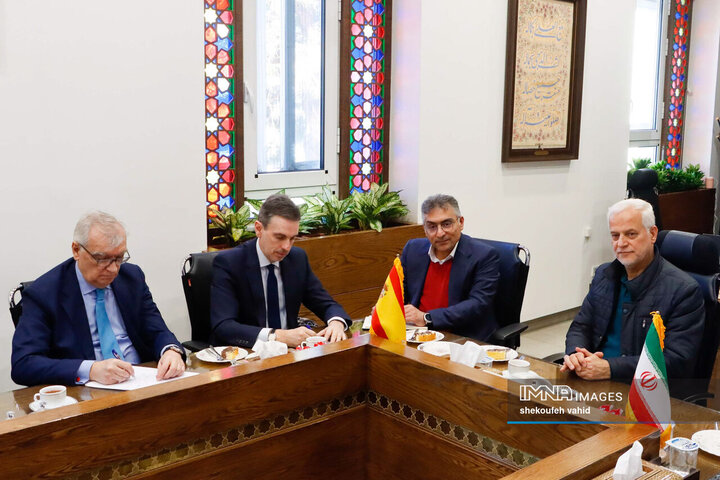 دیدار شهردار اصفهان و سفیر اسپانیا