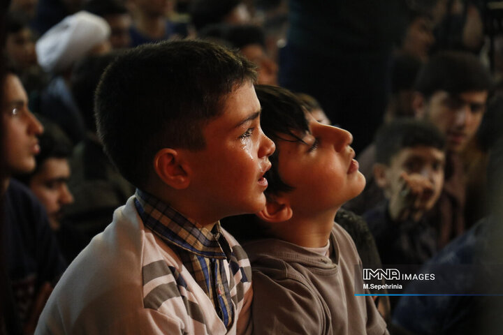 اجتماع بزرگ قیام 29 بهمن تبریز در مسجد دانشگاه تبریز