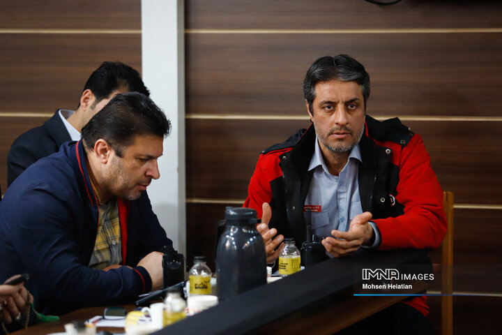 جلسه ستاد خدمات سفر شهر اصفهان