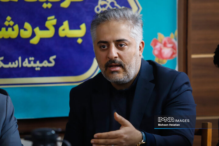 افزایش کمی و کیفی خدمات گردشگری و رفاهی در باغ فدک