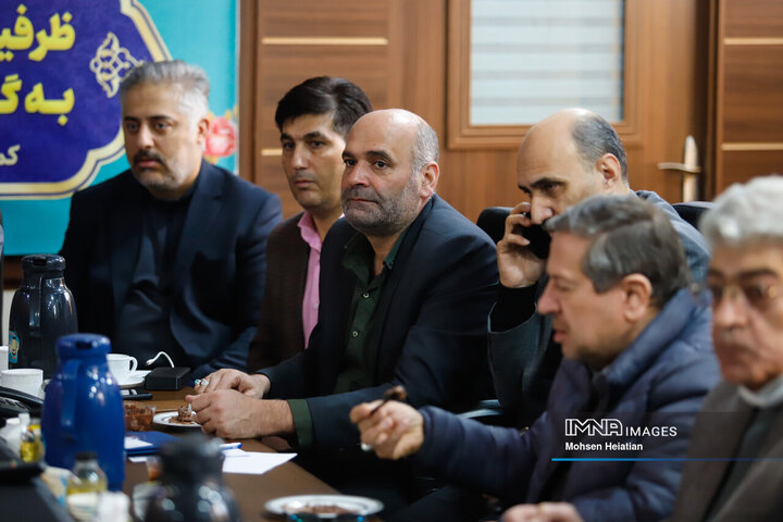 جلسه ستاد خدمات سفر شهر اصفهان