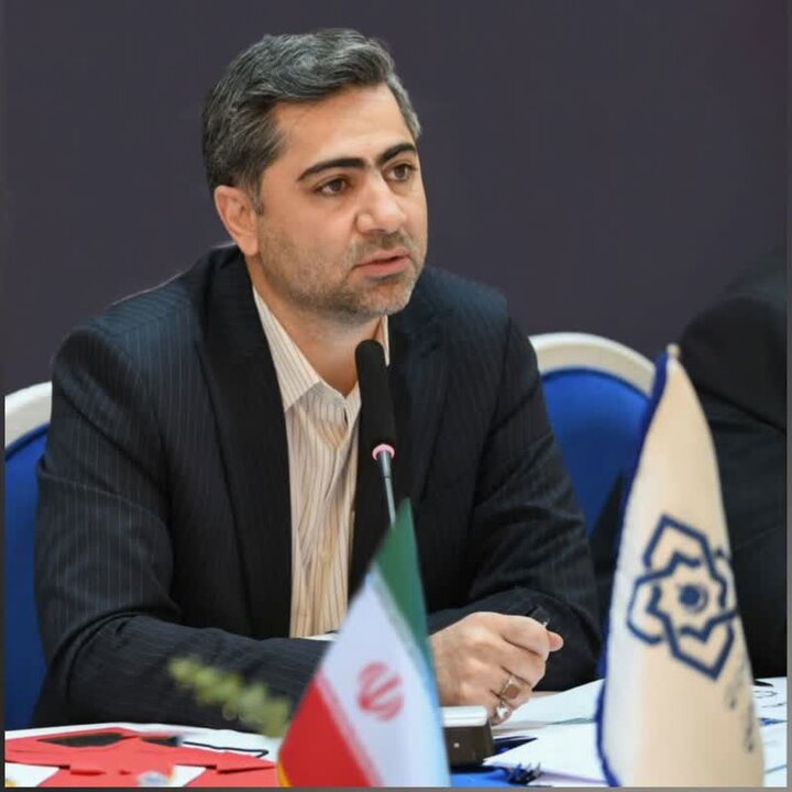 بیمه سلامت مطالبات داروخانهها و مراکز سلامت را بهموقع پرداخت میکند