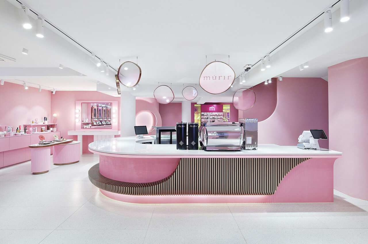 هویتبخشی رنگ صورتی به محیط و معماری