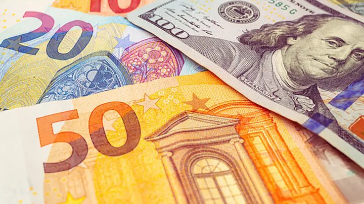 فروش ۱۱۲ میلیون دلار در بازار ارز تجاری / ۵۲ صادرکنند ارز فروختند