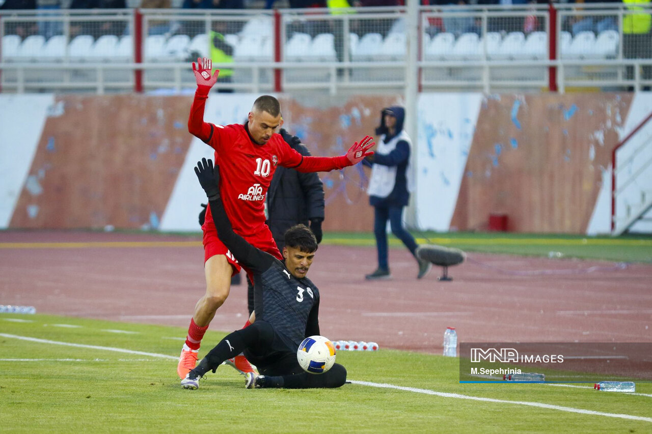 کلاف پیچیده ماجرای تراکتور وسپاهان/ آلوز، بیرانوند میشود؟