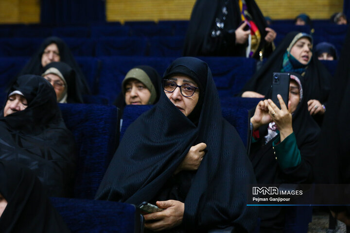 همایش طلایه‌داران حضرت زینب(س)