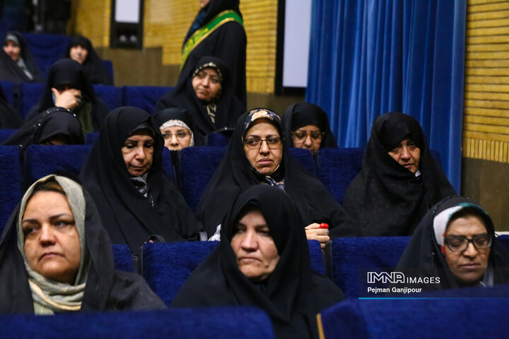 همایش طلایه‌داران حضرت زینب(س)