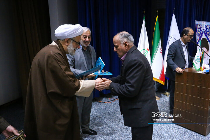 همایش طلایه‌داران حضرت زینب(س)