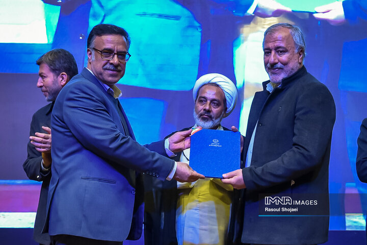 مراسم تکریم و معارفه رئیس دانشگاه اصفهان