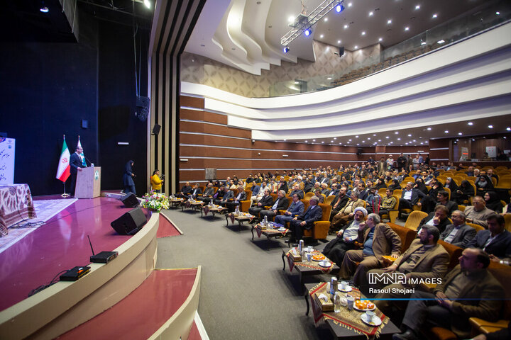 مراسم تکریم و معارفه رئیس دانشگاه اصفهان