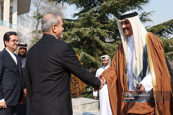 استقبال رسمی رئیس جمهور از امیر قطر