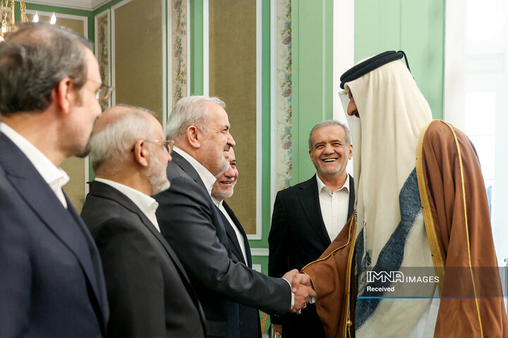 استقبال رسمی رئیس جمهور از امیر قطر