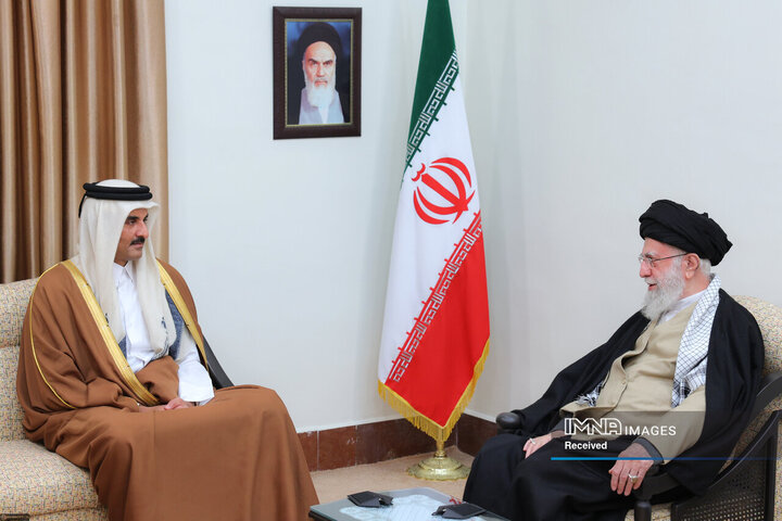 دیدار امیر قطر و هیئت همراه با رهبر انقلاب