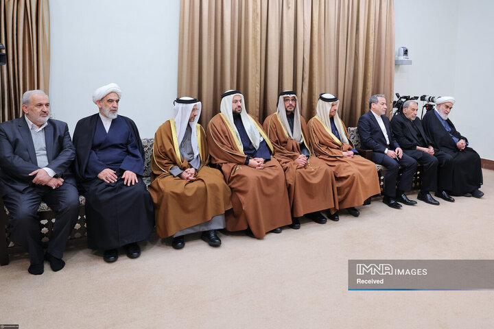 دیدار امیر قطر و هیئت همراه با رهبر انقلاب