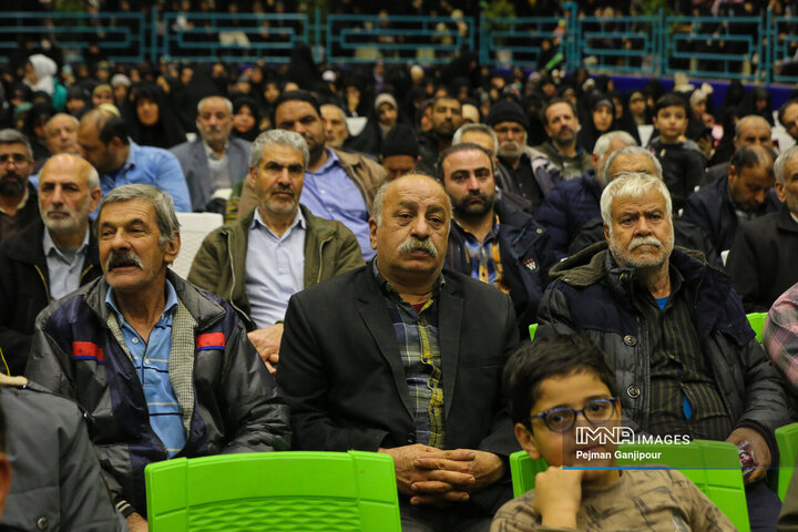 گرامیداشت روز حماسه و ایثار درچه