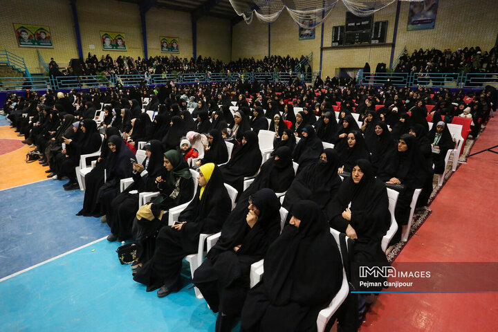 گرامیداشت روز حماسه و ایثار درچه