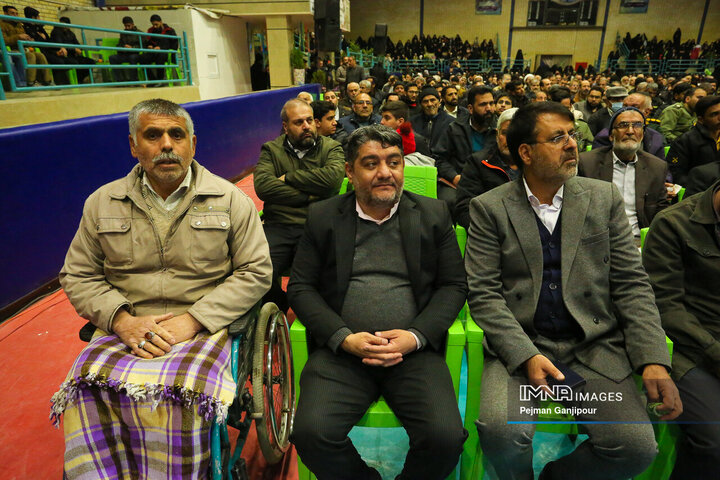 گرامیداشت روز حماسه و ایثار درچه