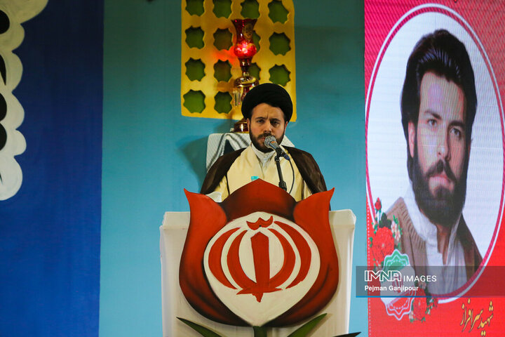 گرامیداشت روز حماسه و ایثار درچه