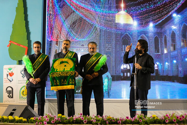 گرامیداشت روز حماسه و ایثار درچه