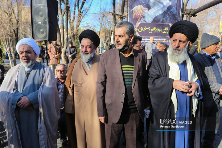 مراسم تشییع آیت‌الله مستجابی