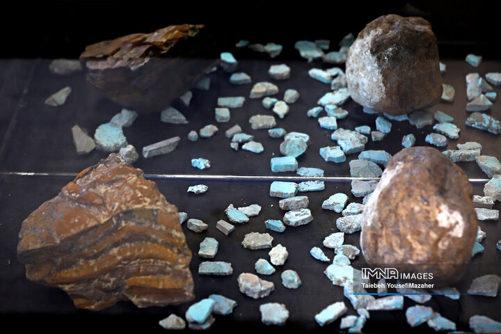 اولین همایش و نمایشگاه دستاوردهای صنعت گوهرسنگ