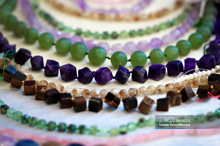 اولین همایش و نمایشگاه دستاوردهای صنعت گوهرسنگ