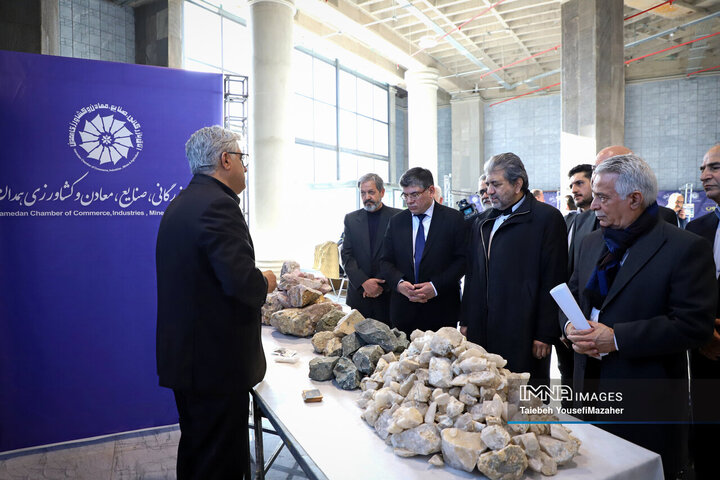 اولین همایش و نمایشگاه دستاوردهای صنعت گوهرسنگ