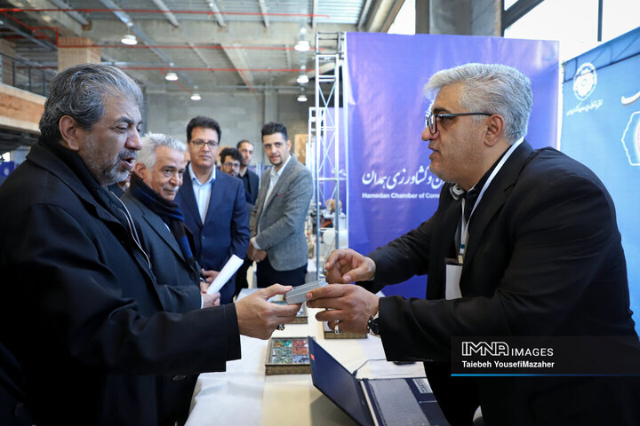 اولین همایش و نمایشگاه دستاوردهای صنعت گوهرسنگ