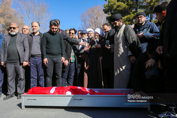 مراسم تشییع آیت‌الله مستجابی