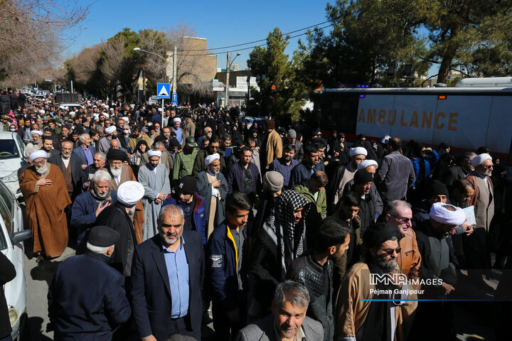 مراسم تشییع آیت‌الله مستجابی