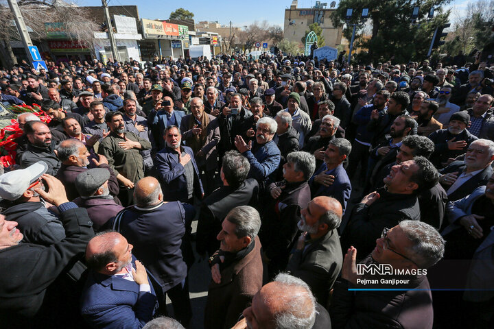 مراسم تشییع آیت‌الله مستجابی