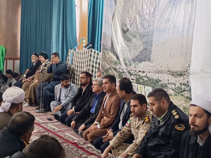 برگزاری مراسم بزرگداشت برای فرهیختگان کردستان ضروری است