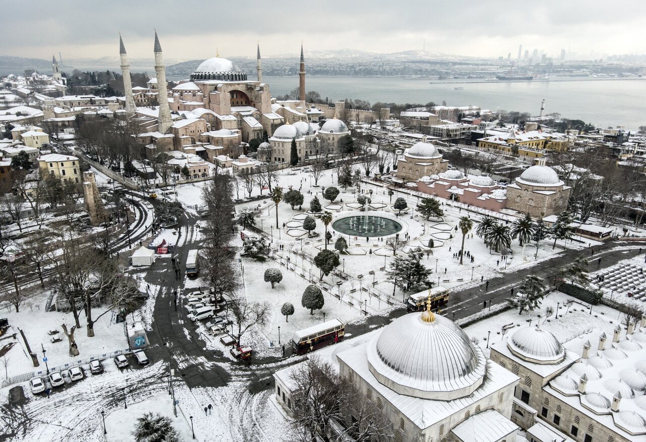 برف سنگین در استانبول ادامه دارد