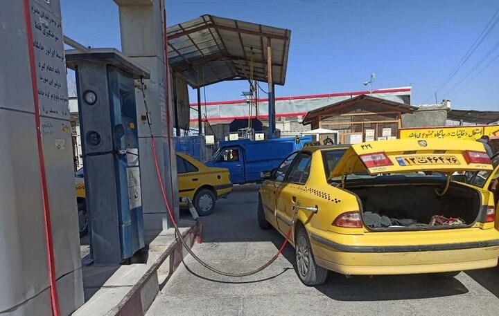 آمادگی بیش از ۴۰۰۰ جایگاه سوخت به طور شبانهروزی در نوروز ۱۴۰۴