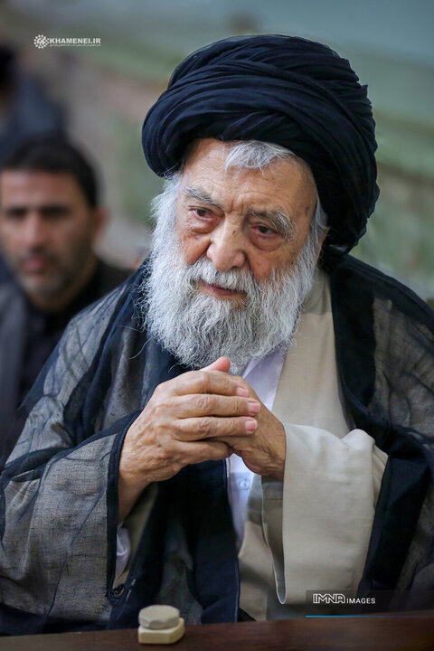 تصاویری از آیت‌الله مستجاب‌الدعواتی