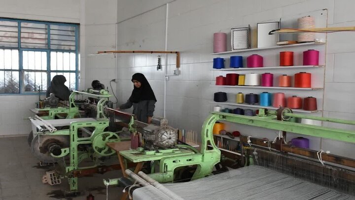 فراهم‌سازی ۱۱۳ فرصت شغلی جدید برای نیازمندان خوسف