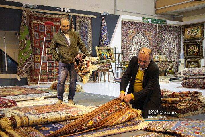 نمایشگاه فرش دست‌باف کرمان